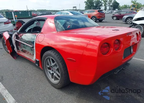 2004 Chevrolet Corvette Z06 Hardtop из США, поврежденный, VIN 1G1YY12S945118078